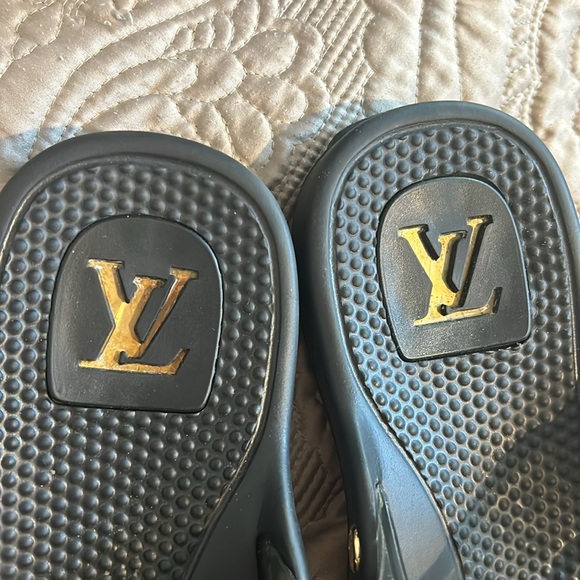 Louis Vuitton Multi Colored Takashi Marakami Rubber Slides in Box -sz. 39 - Picture 8 of 10